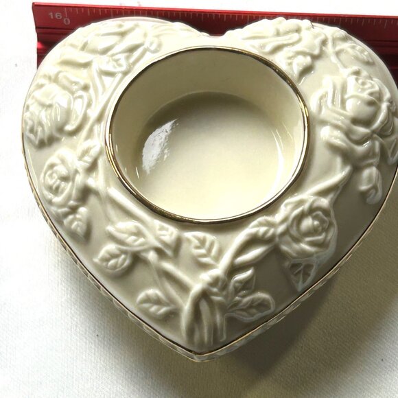 Lenox Heart-Shaped Porcelain Candle Holder With Rose Embossed Design & Gold Trim - Picture 7 of 7